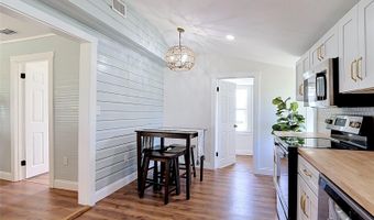 445 W HOOKER St, Bartow, FL 33830
