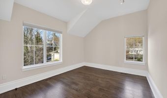 4964 ESKRIDGE Ter NW, Washington, DC 20016