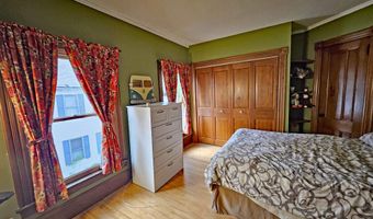 30 Chapin St, Brattleboro, VT 05301
