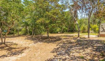 625 Maple St, Alligator Point, FL 32346