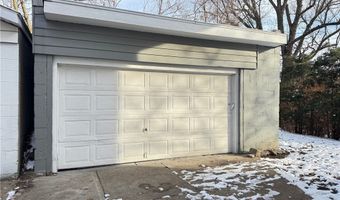 1239 Pondview Ave, Akron, OH 44305