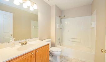 2 REDFERN Pl, Boonsboro, MD 21713