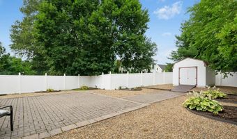 22 Bonad Rd, Boston, MA 02026