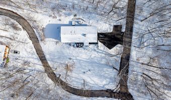 4120 Woodland Dr, Ann Arbor, MI 48103