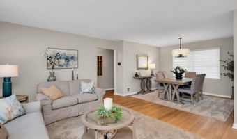 749 Park Ave, Belford, NJ 07718