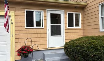48 Pocasset Ave, Cumberland, RI 02864