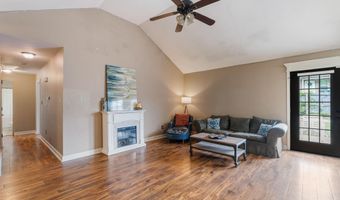 1641 White Oak Cir, Benton, AR 72019