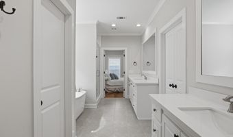 406 Pilot Cir, Brandon, MS 39047