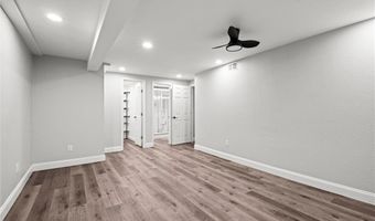 22617 155th St, Basehor, KS 66007