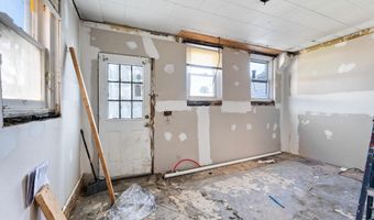 927 W WYOMING St, Allentown, PA 18103