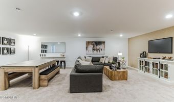 10 E Garfield Ave, Atlantic Highlands, NJ 07716