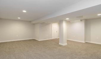 163 Garden Rd, Columbus, OH 43214