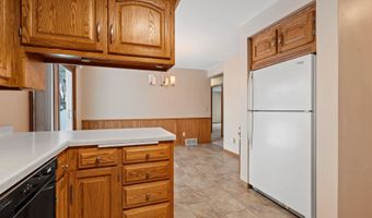 2405 N ERB St, Appleton, WI 54911