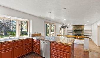 20375 SE Big Bear Ct, Bend, OR 97702