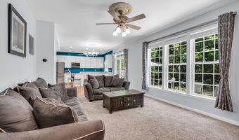 18 Foxmoor Ln, Bayville, NJ 08721