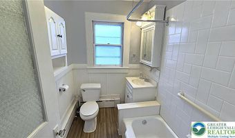 207 S Saint Cloud St, Allentown, PA 18104