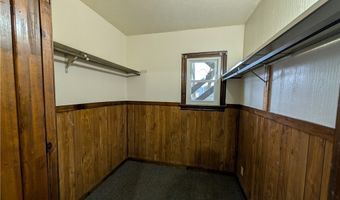 564 Carroll St, Akron, OH 44304