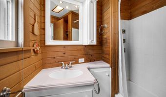 825 E Lake Front Dr, Beverly Shores, IN 46301