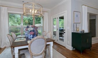 2209 N DONAHUE Dr, Auburn, AL 36830