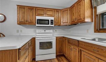 32878 Spunk Tree Cir, Avon, MN 56310