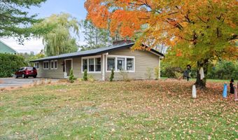 410 Mount Hope Ave, Bangor, ME 04401