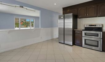 371 Northfield Dr, Bridgeport, CT 06606
