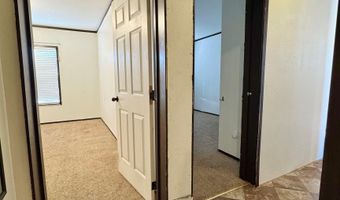 3308 Burgett St, Carlsbad, NM 88220