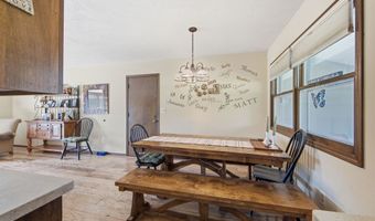 10560 SW Dennett Rd, Augusta, KS 67010