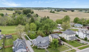 198 E Main St, Apple Creek, OH 44606