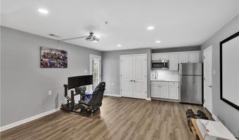 1304 Pointe View Dr, Adams Twp., PA 16046