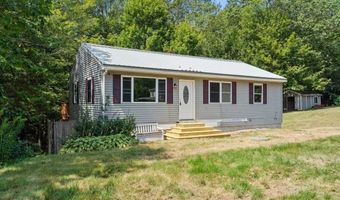 9 Iriquois Dr, Ashburnham, MA 01430