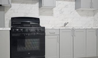 1013 BROADWAY, Bayonne, NJ 07002