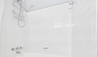 9201 CHERRYTREE Dr, Alexandria, VA 22309