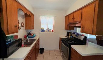 206 W Lott Ave, Aransas Pass, TX 78336