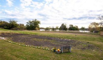 323 Fairgrounds Rd 4, Alexandria, MN 56308