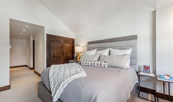 405 VILLAGE Rd 405, Breckenridge, CO 80424