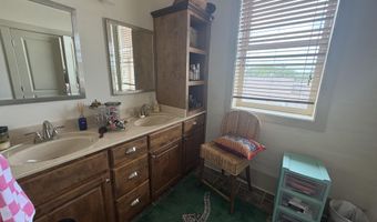 106 W Main St, Baldwyn, MS 38824