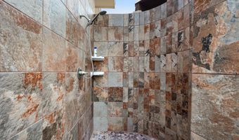 325 Braught Ln, Bosque Farms, NM 87068