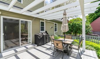 1486 Washington St, Bath, ME 04530