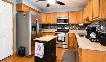 11455 Crossings Ct, Alsip, IL 60803