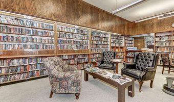 4000 CATHEDRAL Ave NW 842B, Washington, DC 20016