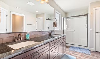 1132 Anna Jean Ave, Benton City, WA 99320