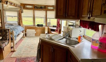 16749 Mush Run Rd, Athens, OH 45701