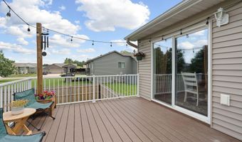 2011 12th Ave NE, Austin, MN 55912