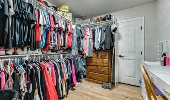 807 NW 4th St, Andrews, TX 79714