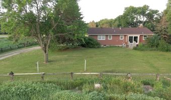 38452 129th St, Aberdeen, SD 57401