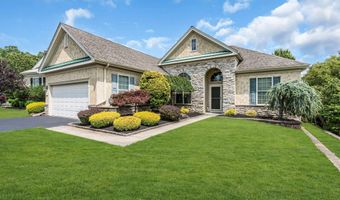 4 Faulkners Pl, Barnegat, NJ 08005