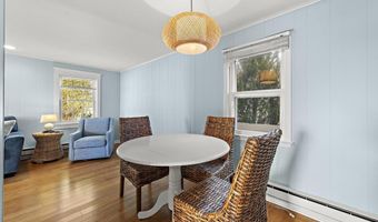 112 8TH St E, Beach Haven, NJ 08008
