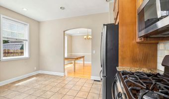 205 S LOCUST St, Ambler, PA 19002