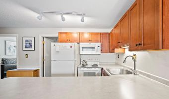 46 Linderhof Golf Course Rd D5, Bartlett, NH 03838